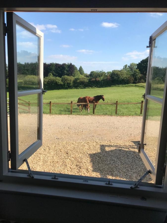 Appartamento Glebe Barn, Little Glebe Farm Cheltenham Esterno foto